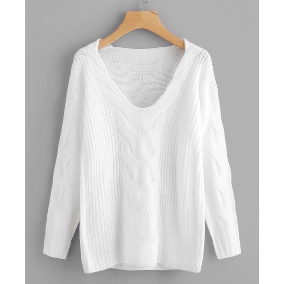 ❌❌SOLD❌❌WHITE RELAXED FIT KNIT SWEATER - Picture 3 of 5